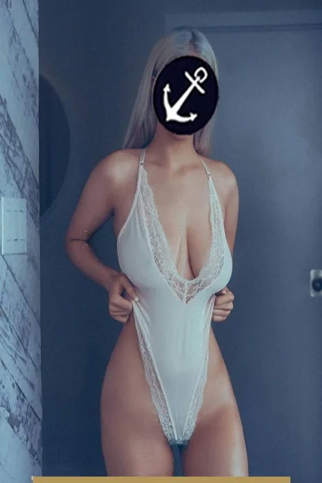 Juliana escort Dortmund